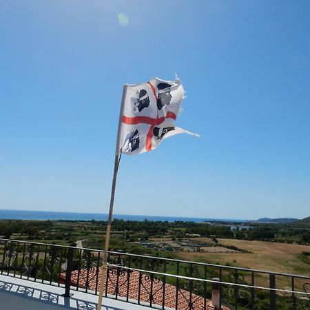 B&B Eleonora D'Arborea, Centro Storico โปซาดา ภายนอก รูปภาพ