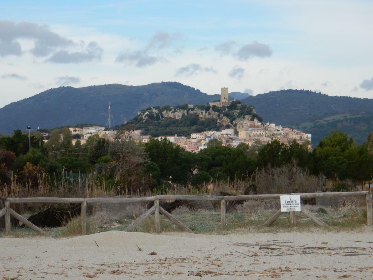 B&B Eleonora D'Arborea, Centro Storico โปซาดา ภายนอก รูปภาพ