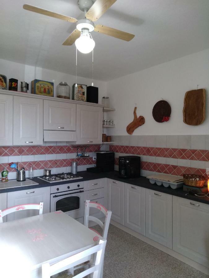 B&B Eleonora D'Arborea, Centro Storico โปซาดา ภายนอก รูปภาพ