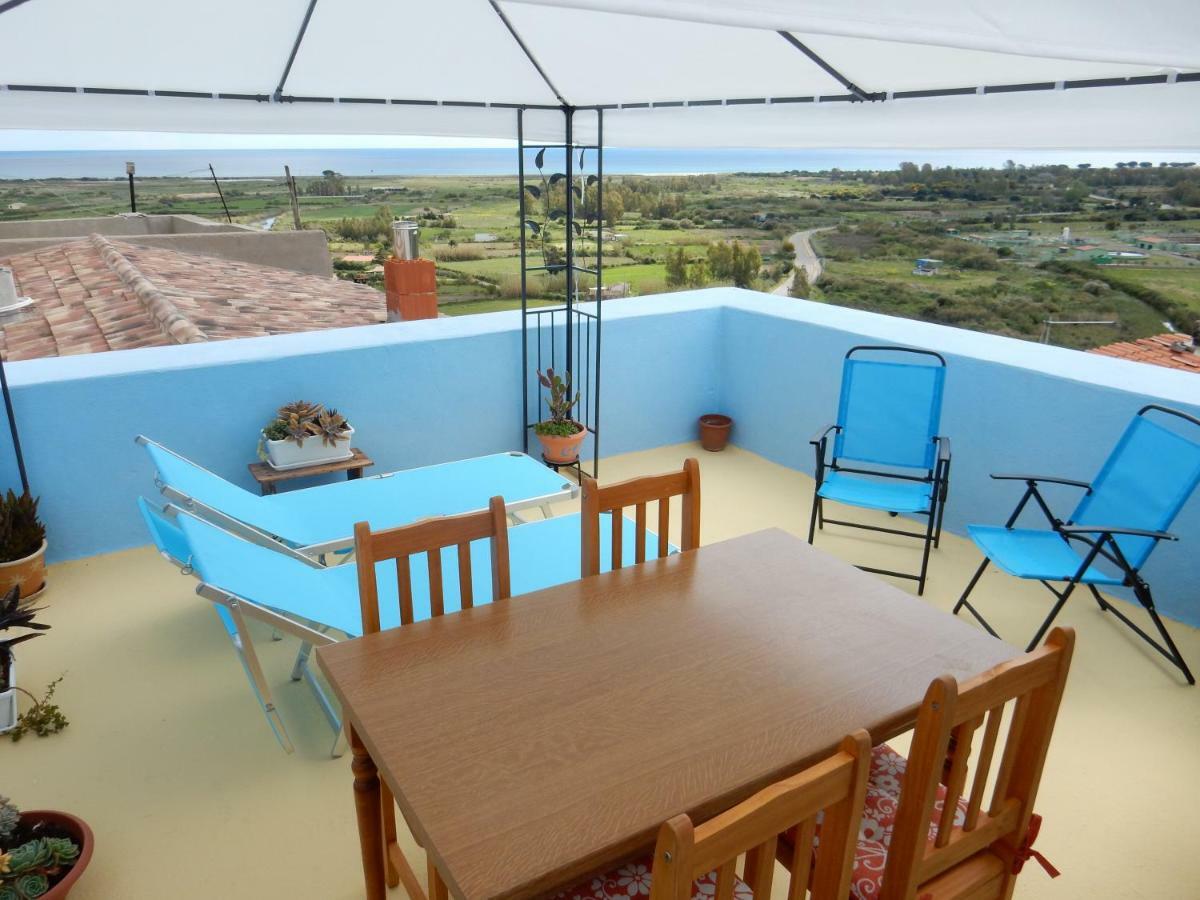 B&B Eleonora D'Arborea, Centro Storico โปซาดา ภายนอก รูปภาพ